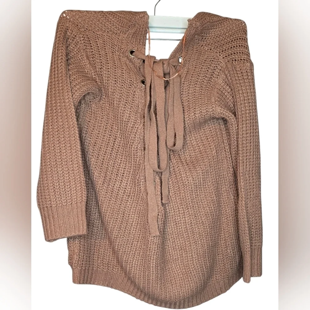 Love @ First Sight Lace-Up Back Sweater Size M